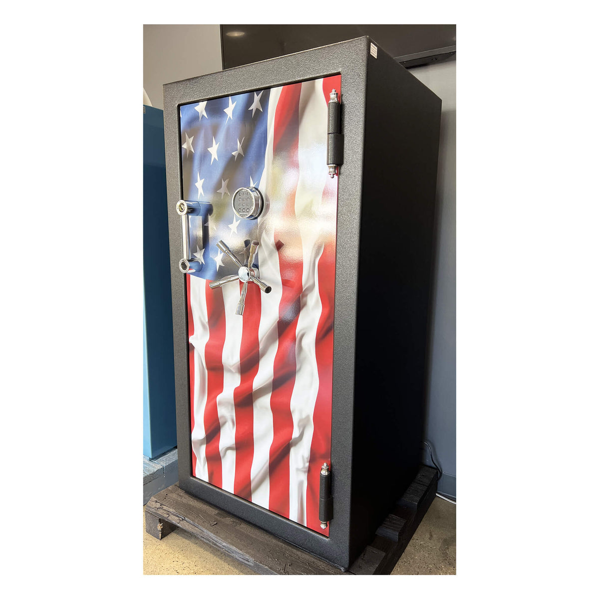 AMSEC BFX6030 BFX Gun Safe USA Flag Door Wrap Special Order - Dean Safe 