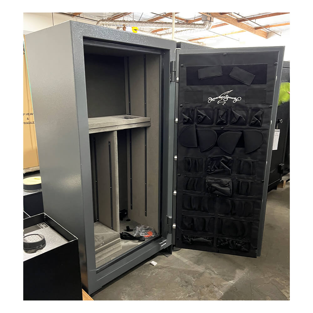 AMSEC NF6032 Gun Safe Minor Paint Chips