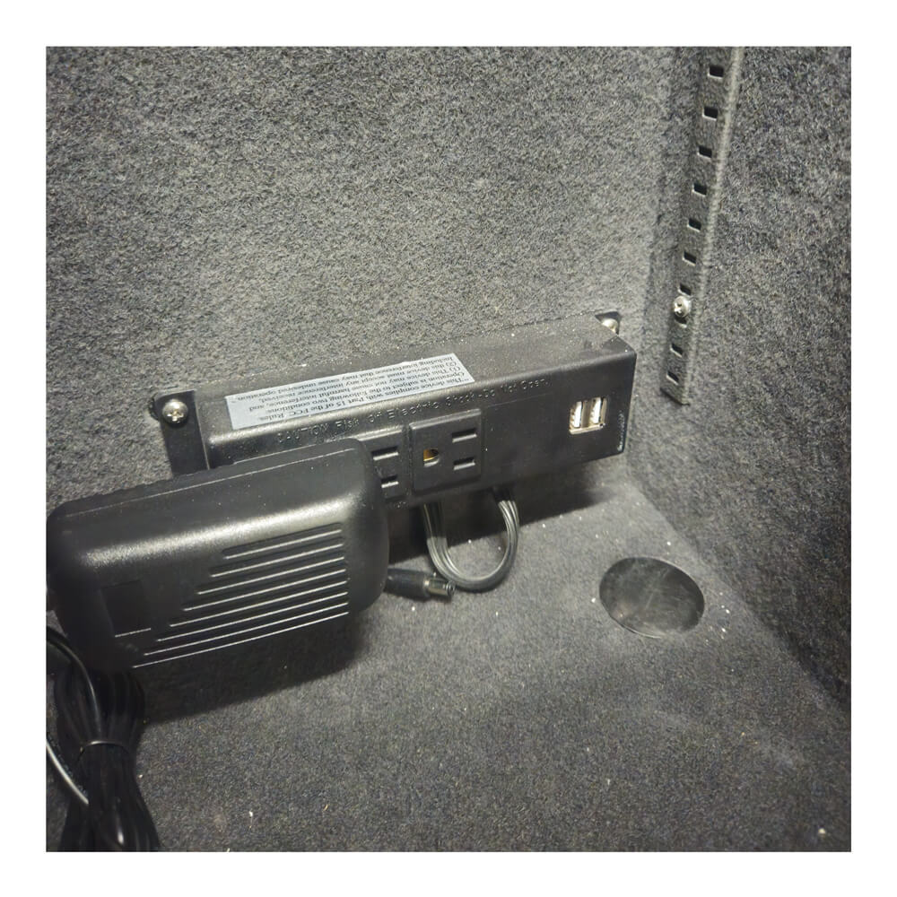 Hollon BHS-16E Black Hawk Series Gun Safe Blemished