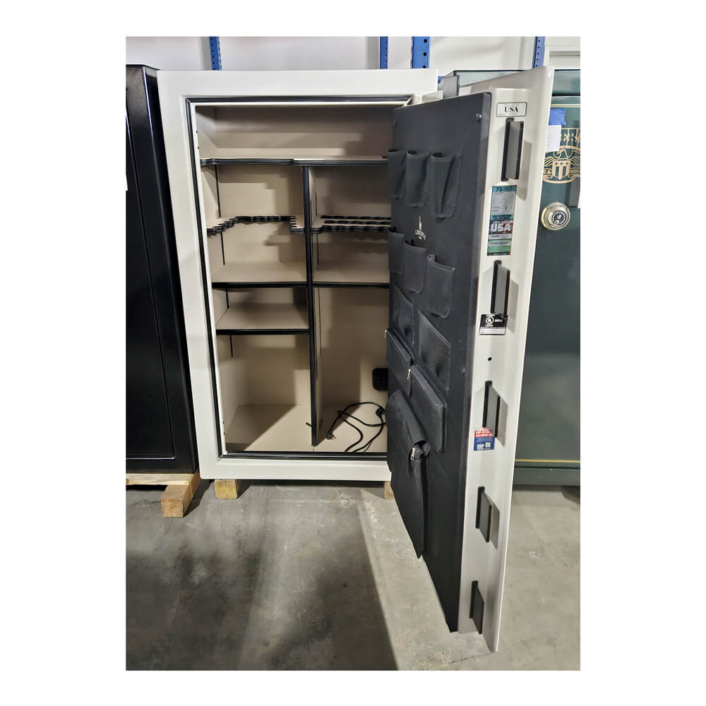 Used Liberty Colonial 30 Gun Safe Used with Felt Pads
