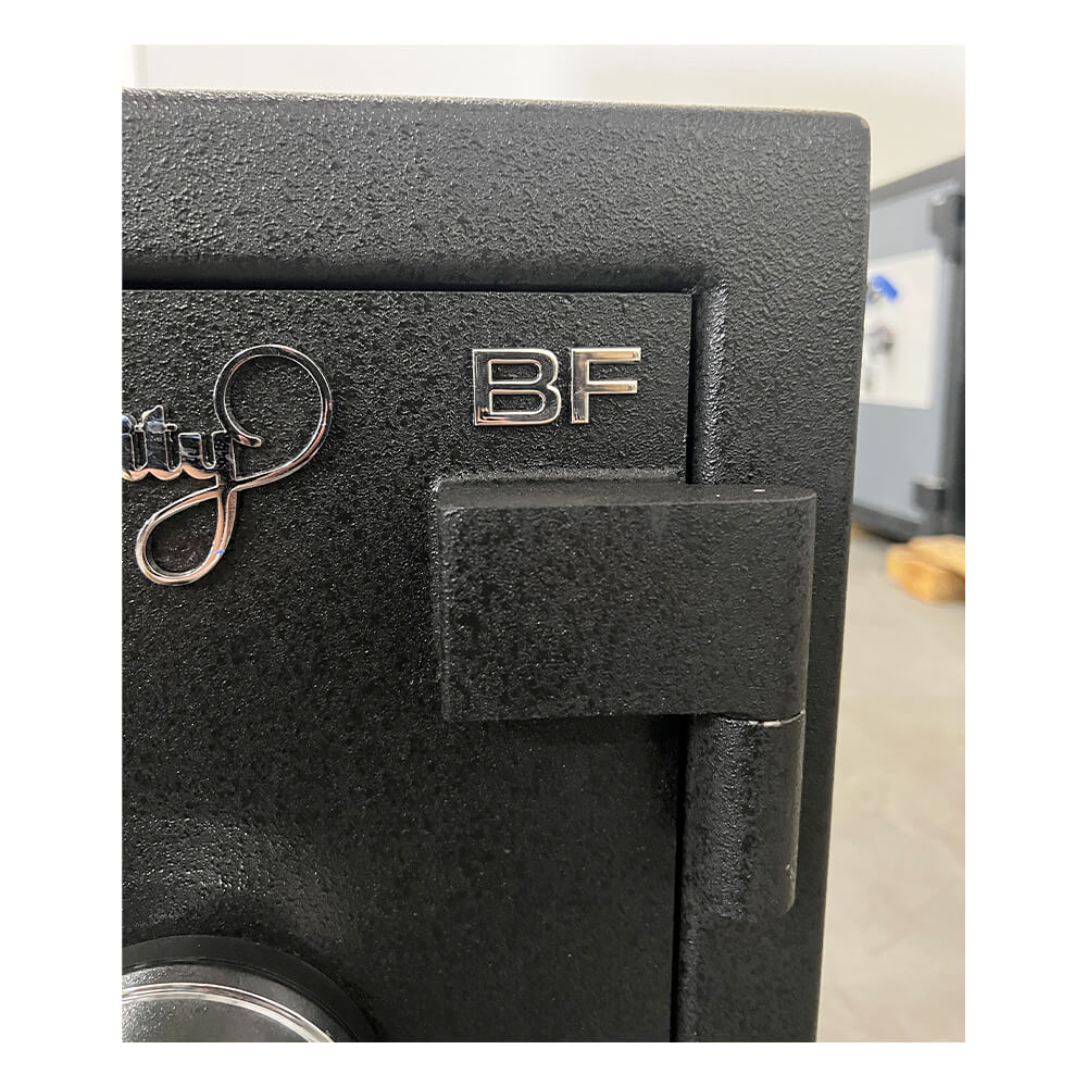 Used AMSEC BF1512 Burglary &amp; Fire Safe Minor Scratches - Dean Safe 